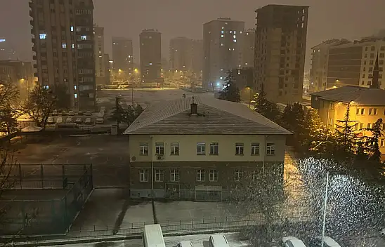 Vali Çiçek'ten müjde geldi: Kayseri'de okullar tatil edildi