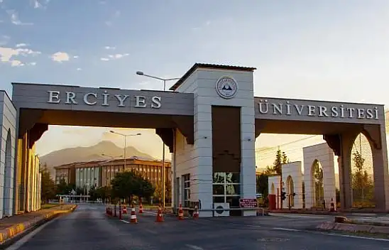 Velilerden ERÜ'lü öğrencilerin eylemine destek!