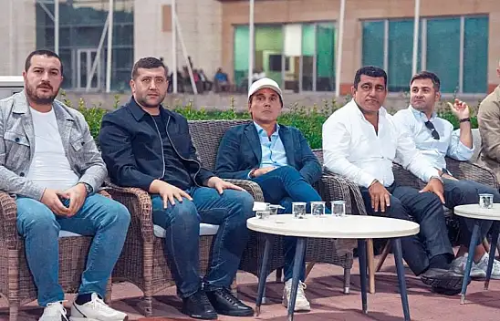 Vincenzo Montella Kayseri'de hangi Kayserisporlu futbolcuyu izledi?