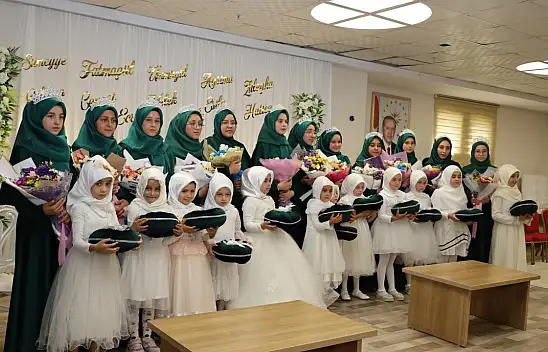 Yahyalı'da hafızlar belgelerini aldı: İlçe gurur yaşadı