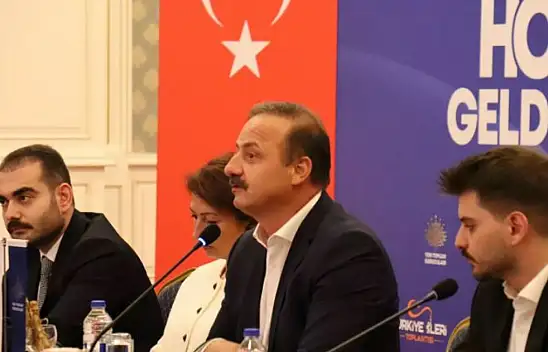 Yeni kurulan Anahtar Parti'de Kayseri'den de isim var!