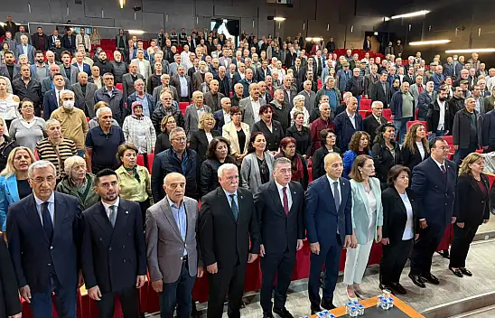 Yeni Parti Kayseri'de olaylı kongre: Başkan yarın belli olacak!