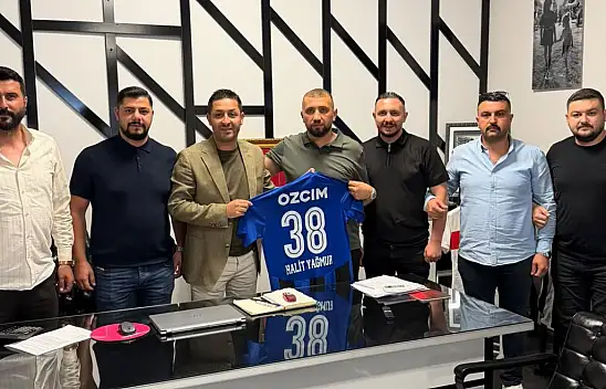 Yönetim sahada olduğu gibi dışarıda da çalışıyor