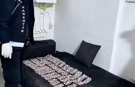 Polis nefes aldırmadı! Binlerce uyuşturucu hap ele geçirildi