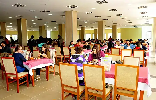 Yüzde 100 Zam Yapıldı Öğrenciler İsyan Etti