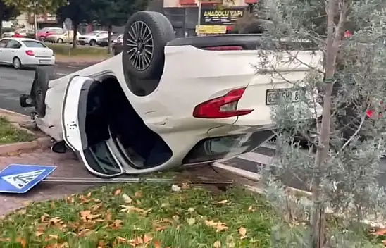 Kayseri'de zincirleme kaza! Bir otomobil takla attı