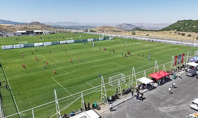 Erciyes Yüksek İrtifa Kamp Merkezi 40 takımı ağırladı