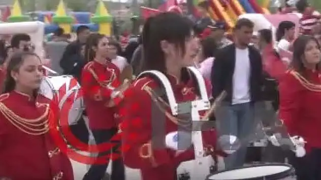 '19 Mayıs Gençlik Festivali' kortej yürüyüşü ile başladı