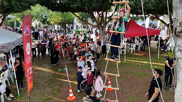 '4. Uluslararası Tarsus Festivali' tüm coşkusuyla sürüyor