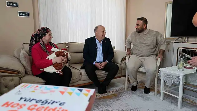 Adana'da 5 bin 300 ailenin mutluluğuna ortak oldular