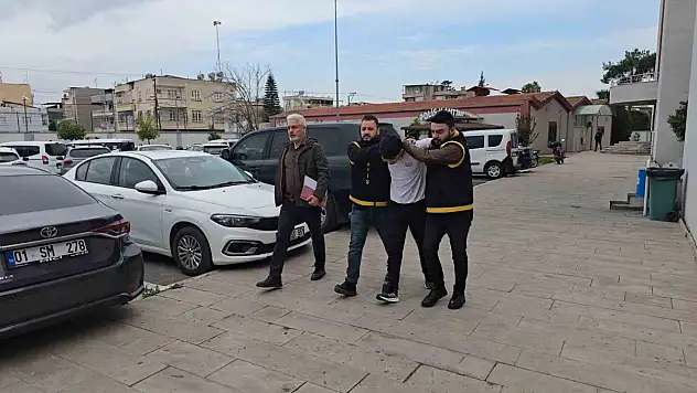 Adana'da film gibi takip: Milyonluk hırsızlık zanlıları kaçamadı