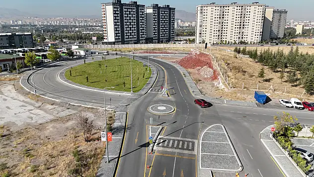 2025 yılında Melikgazi'de 80 kilometre yol yapıldı!