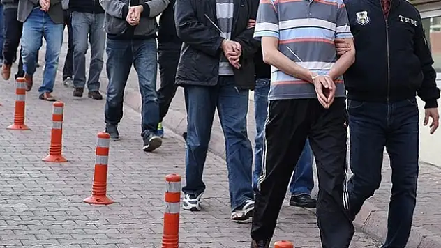 24 ilde göçmen kaçakçılığı operasyonu! Çok sayıda tutuklu var