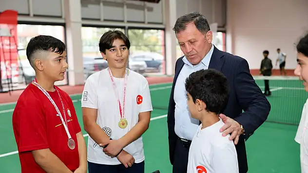 29 Ekim Cumhuriyet Kupası Tenis müsabakalarına 250 sporcu katıldı