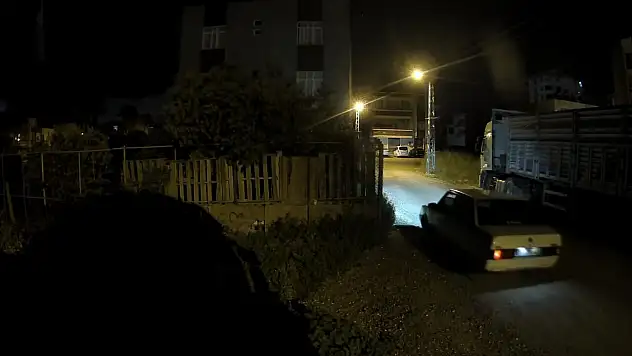 Adana'da akü hırsızlığı! 'Paraya ihtiyacımız vardı' dediler