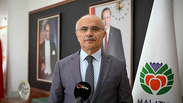 35 bin kamyon moloz taşındı: Çalışmalar sürüyor!