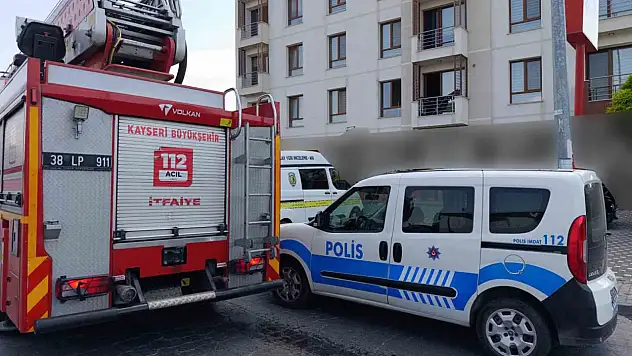Kayseri'de 5'inci kattan düşen 12 yaşında ki çocuk ağır yaralandı