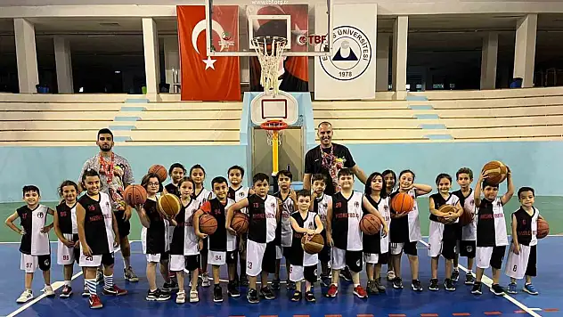 58 sporcu 1 kulüpte!