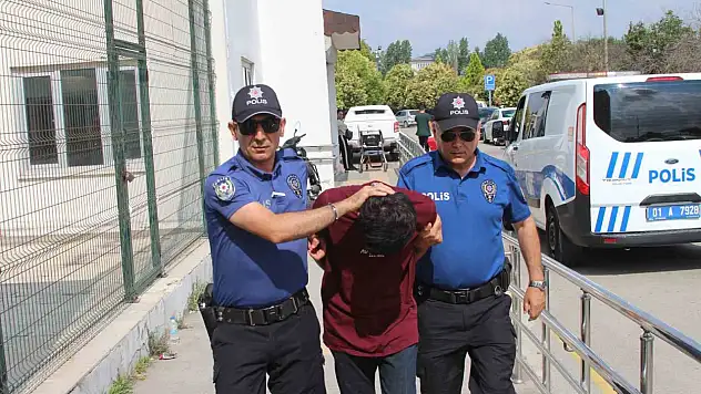 Adana'da 7 kişinin yaralandığı dolmuş kazasındaki şoförün ifadesi ortaya çıktı