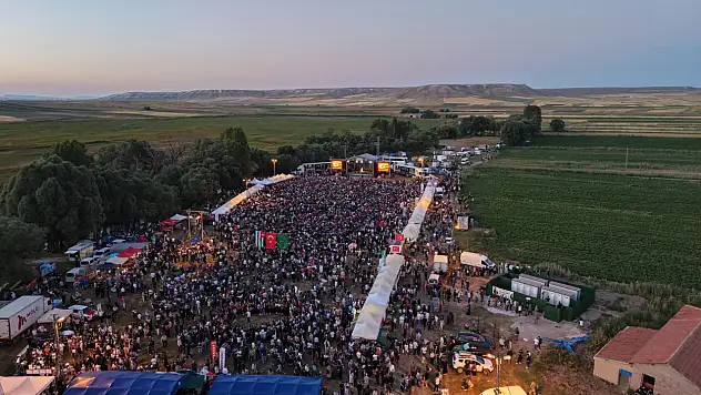 7 yıl sonra geri döndü! Cıngı'dan Kayseri'deki o festival için dikkat çeken değerlendirme