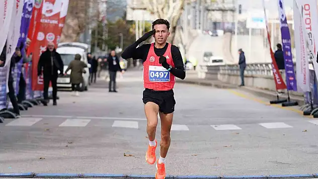 Ankara'da 90. Büyük Atatürk Koşusu gerçekleştirildi