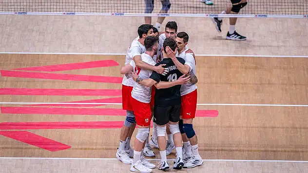 Filenin Efeleri Çin'i 3-0 mağlup ederek ilk galibiyetini aldı