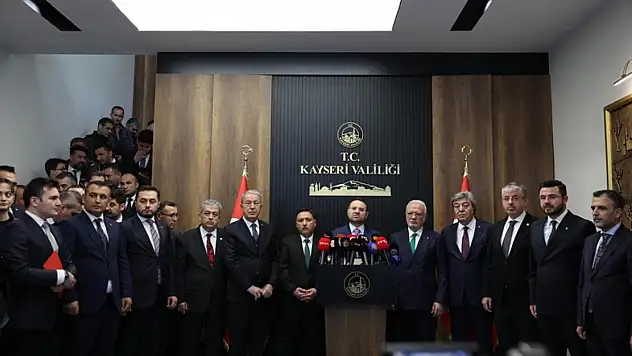 Adalet Bakanı Gürlek'in Kayseri ziyareti sonrası Ankara'da kritik temas dikkat çekti!