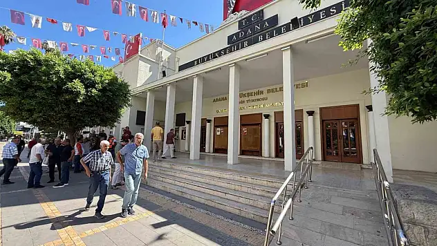 Karalar Gözaltında, Belediye'deki Aramalar Sona Erdi