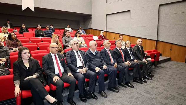 Adana'da ihracaat akademisi eğitimi başladı!