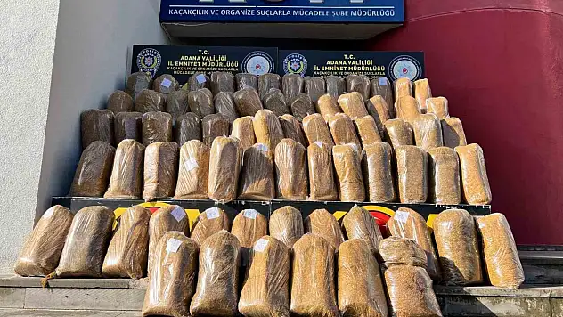 Adana KOM 1 ton kaçak tütün ele geçirildi