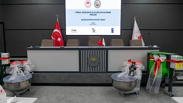 Adana'da 16'sı kadın 32 çiftçiye destek!