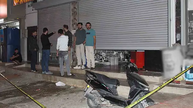 Silahlı saldırıda 16 yaşındaki çocuk başından vuruldu!