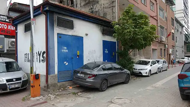 Sokak ortasında bıçaklanan 19 yaşındaki genç hayatını kaybetti