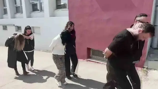 Adana'da çok miktarda esrar ele geçirildi