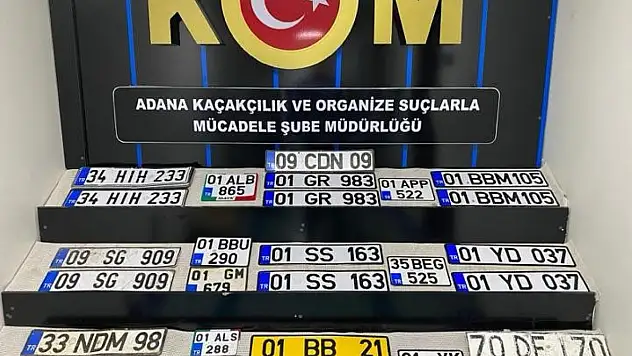 Adana'da onlarca sahte plaka ele geçirildi!