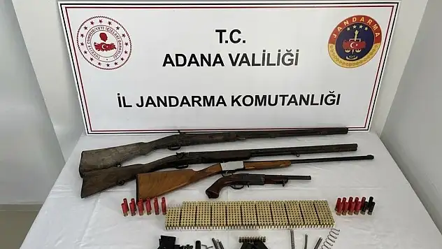 Adana'da 4 ruhsatsız silah ele geçirildi!