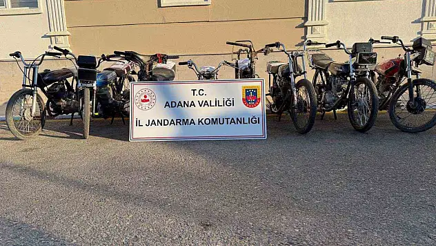 Adana'da jandarma 8 motosiklete ve 6 şüpheliye el koydu