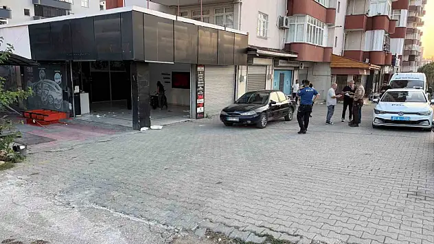 Adana'da alacak verecek kavgası: Baba ve oğlu hayatını kaybetti