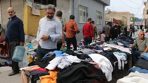 Adana'da Bit Pazarı hareketlendi: Uygun fiyat arayanlar akın etti!