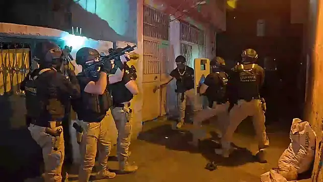 DEAŞ'ın uyuyan hücresine operasyon: 6 gözaltı