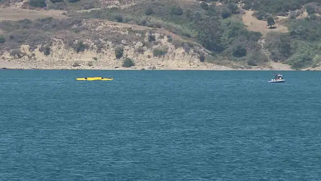 Adana'da düşen yangın söndürme uçağındaki 2 pilot sağ kurtarıldı