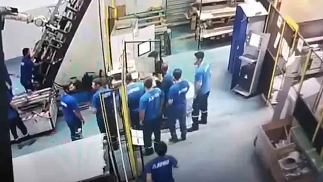 Adana'da iş kazası: 1 kişi ağır yaralandı!