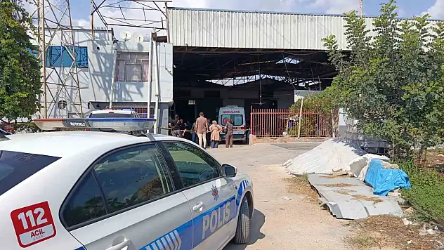 Adana'da iş yeri sahibi ölü bulundu