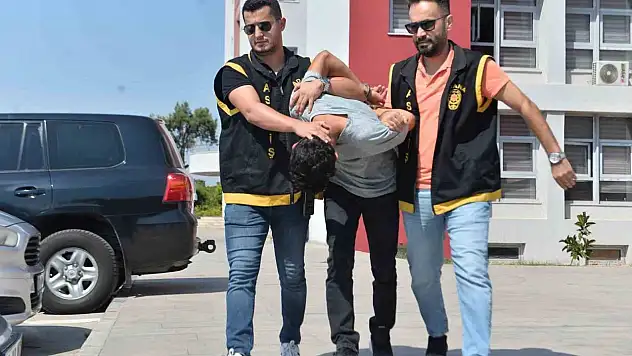 Adana'da kavgayı ayırmak istedi canından oldu