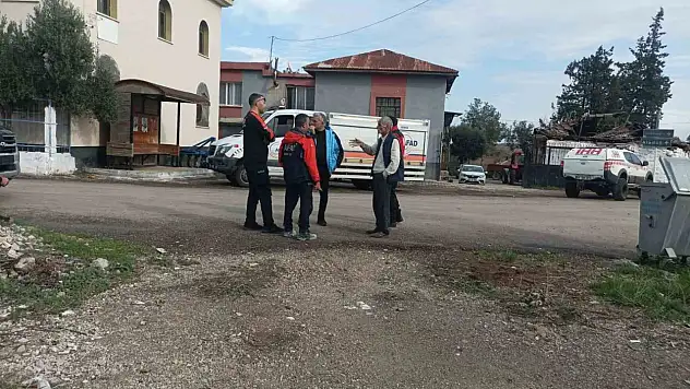 Adana'da kayıp yaşlı adamın bulunması için tüm ekipler seferber oldu
