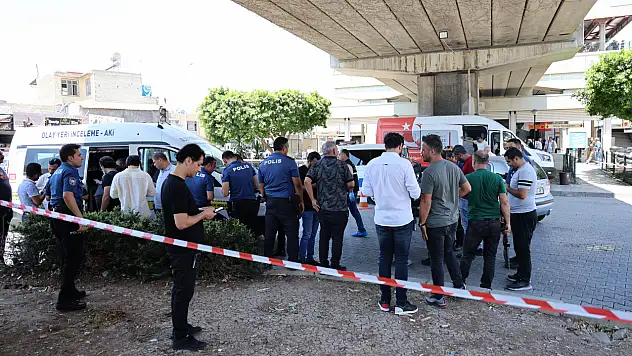 Adana'da Kıskançlık Krizi Eşini Öldürdü!