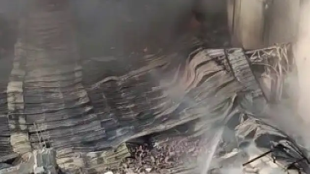 Adana'da fabrikada büyük yangın! Ekipler seferber oldu