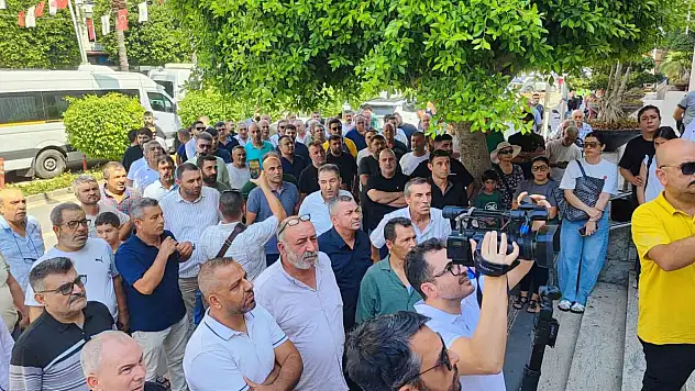 Adana'da servisçilerin S plaka tepkisi!