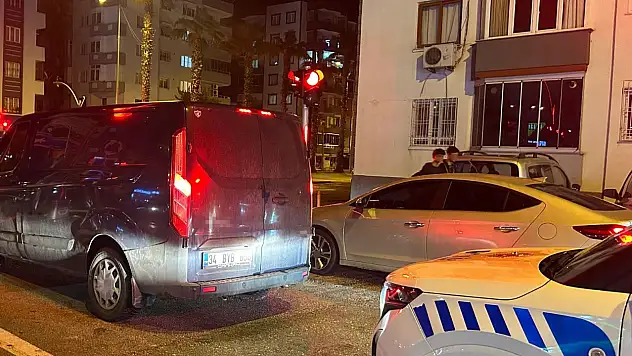 Adana'da silahlı saldırı: 1 kişi ağır yaralandı!