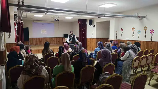 Adana'da uyuşturucuya karşı 15 günde 22 etkinlik